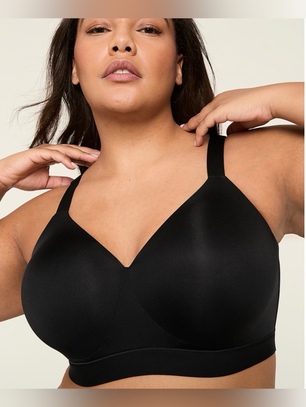 Cacique 44C Comfort Bliss No-Wire lightly lined Lounge Bra molded cups plus size